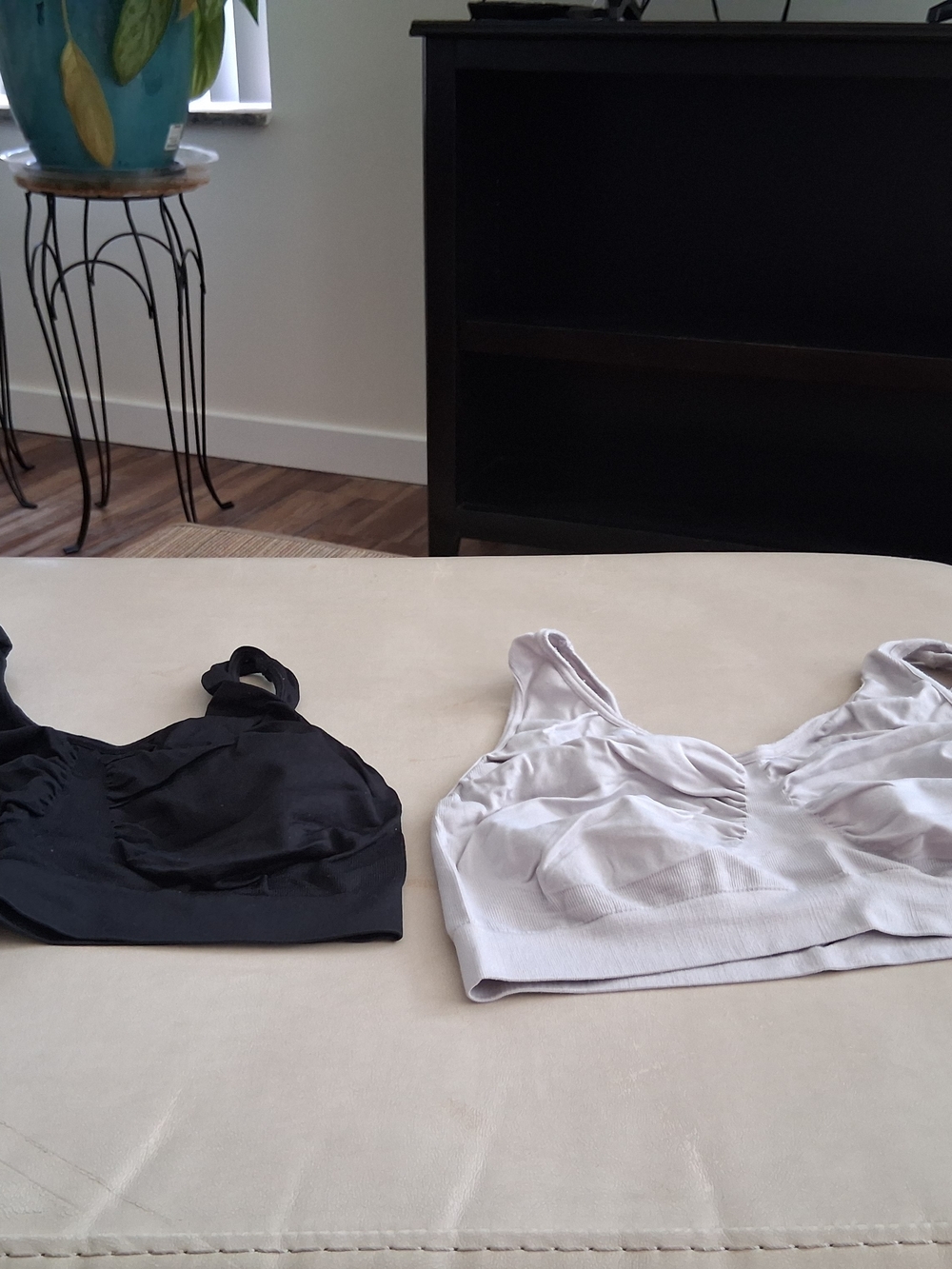 Comfort Stretch Wireless Bralette - Black and Light Gray